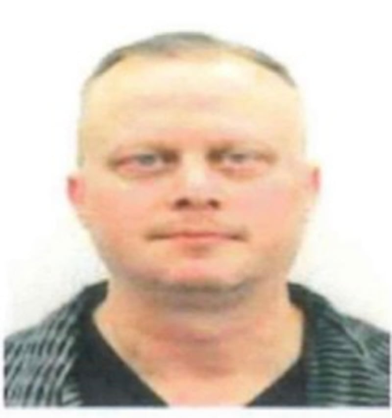 马修·兹布里斯照片(来自美国司法部网站)