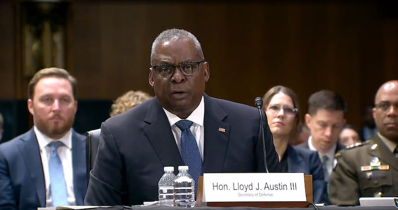 美国国防部长奥斯汀于参议院拨款委员会听证会上(视频截图)
