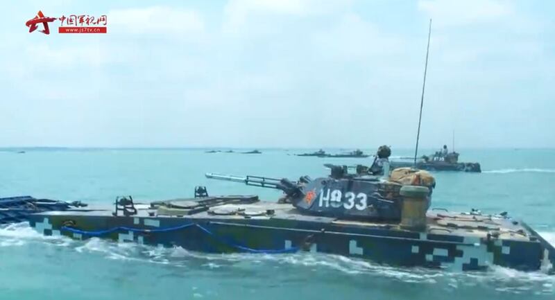 潮汕地区海军陆战队专项训练(视频截图)