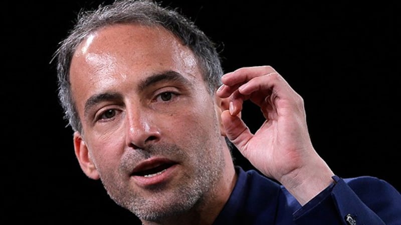 法国议员格鲁克兹曼(Raphaël Glucksmann)也是中国制裁的对象(美联社)