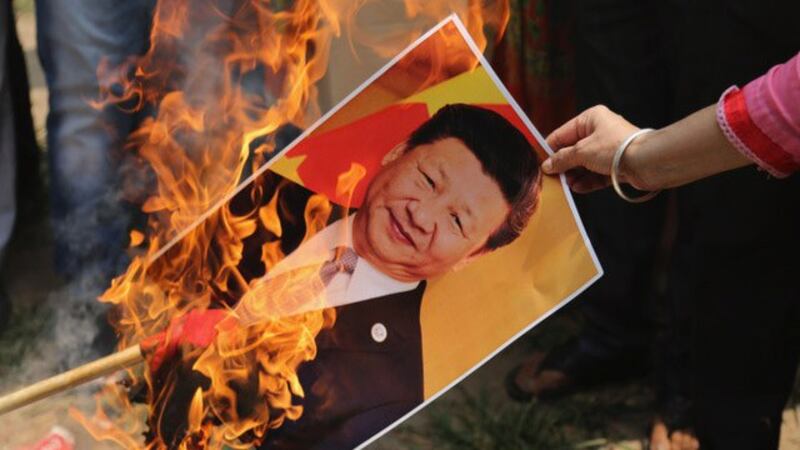 中印今年六月以来在边界爆发数次流血冲突,印度国内反中浪潮不止。(美联社)