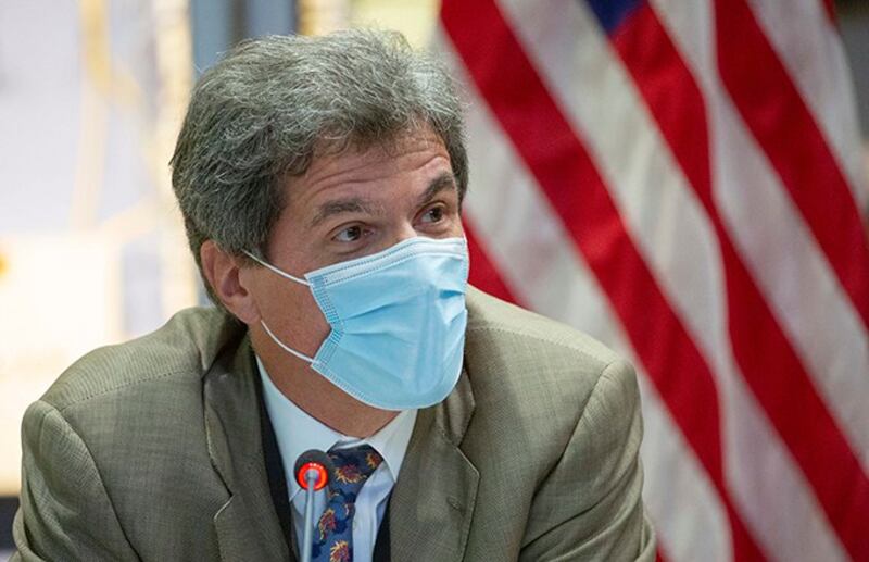 美国国务院次卿费尔南德兹(Jose Fernandez)10月29日表示,美国和印太盟友更紧密合作,不是为了要与谁对抗。(美联社图片)