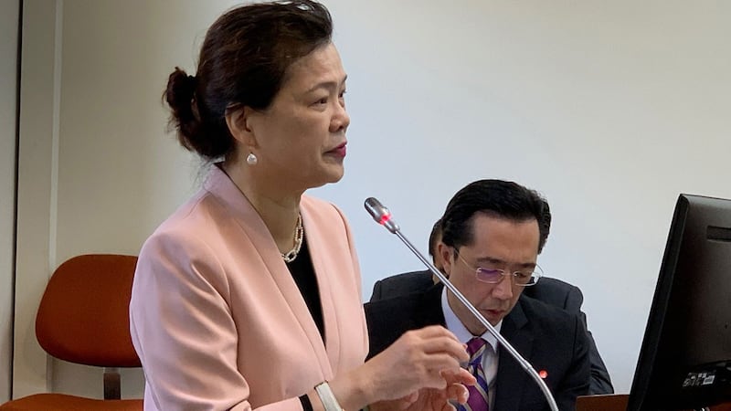 台湾经济部长王美花在立法院答询RCEP对台湾经济的冲击。(记者夏小华摄)
