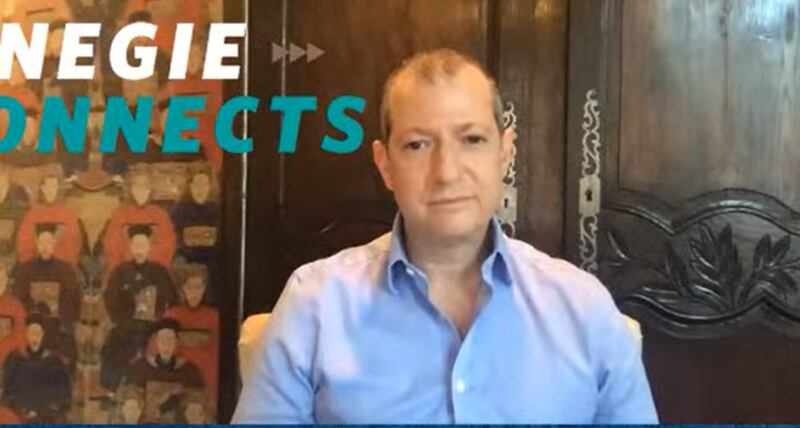 美国智库卡内基国际和平研究院研究副总裁方艾(Evan A. Feigenbaum)(视频截图)