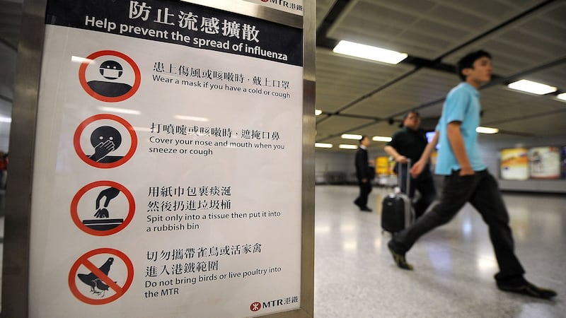 香港卫生署卫生防护中心已于上周六(4日)启动应变计划,应变级别从“戒备”提升至“严重”,并将武汉不明肺炎定性为“对公共卫生有重要性的新型传染病”。(资料图/法新社)