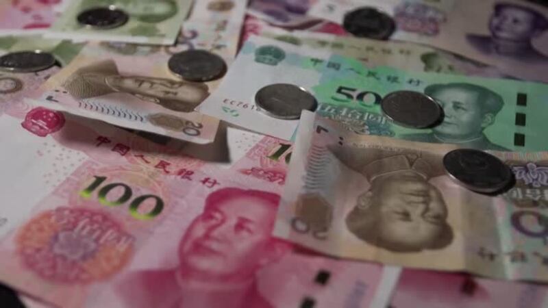 中国近日积极尝试以人民币结算跨国贸易(路透社资料图片)