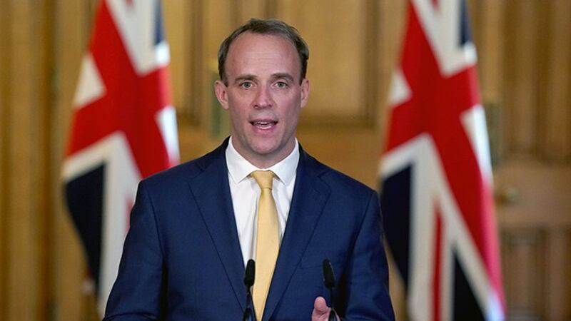 英国外相拉布连续两天发表声明,谴责中国第三度违反《中英联合声明》,并召见中国驻英大使表达关切。(路透社)