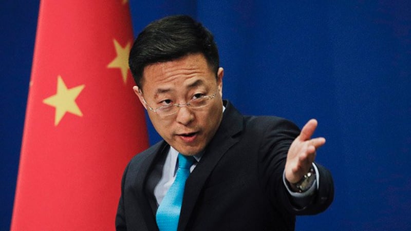 中国外交部发言人赵立坚甩锅“美军说”惹争议。(美联社资料图片)