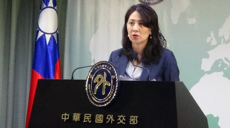 外交部副发言人欧江安回应美舰今年第六次航经台海。(记者夏小华摄)