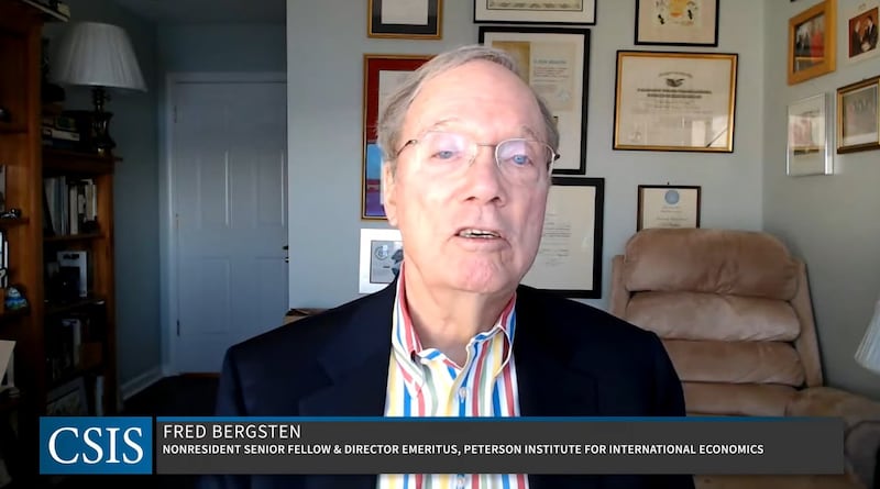 美国前总统卡特时代曾担任财政部主管国际事务的助理部长伯格斯滕(Fred Bergsten)(视频截图/CSIS)