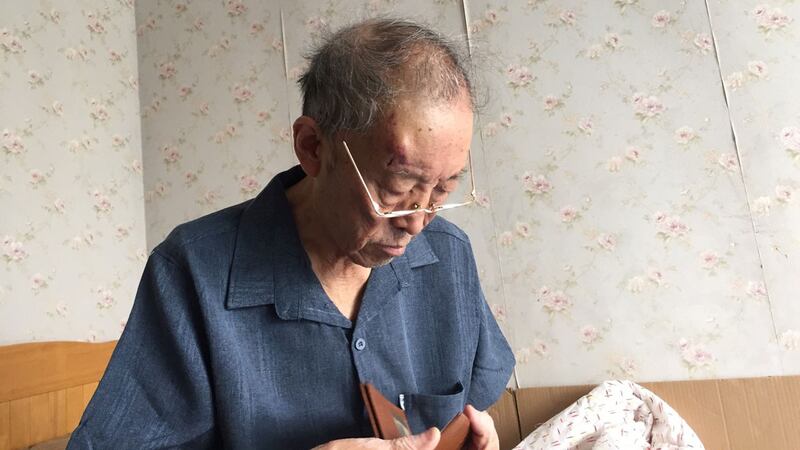 今年年初,张海的父亲(图)在武汉动手术期间,感染新冠肺炎,其后病逝。(张海独家提供,拍摄日期不详)