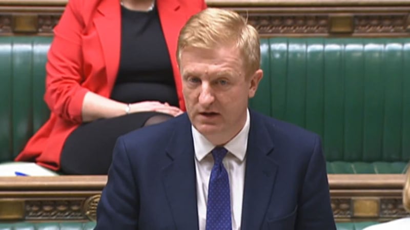 2024年3月25日,英国副首相道登(Oliver Dowden)在国会表示,英国国家网络安全中心(National Cyber Security Centre,NCSC)“几乎可以肯定”,和中国政府关连的APT31在2021年对英国国会议员发动网络攻击,侦察他们的活动。(英国国会直播截图)