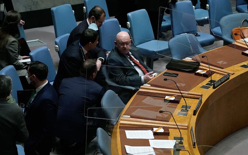 2022 年 3 月 23 日,俄罗斯驻联合国大使 Vasily Nebenzya 在联合国总部出席联合国安理会会议。(法新社)