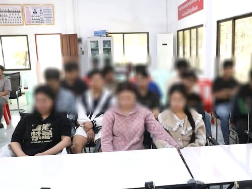 ກະທ້ອມ ຖືກນໍາໃຊ້ກັນ ຢ່າງແພ່ຫຼາຍ ໃນໝູ່ຊາວໜຸ່ມລາວ