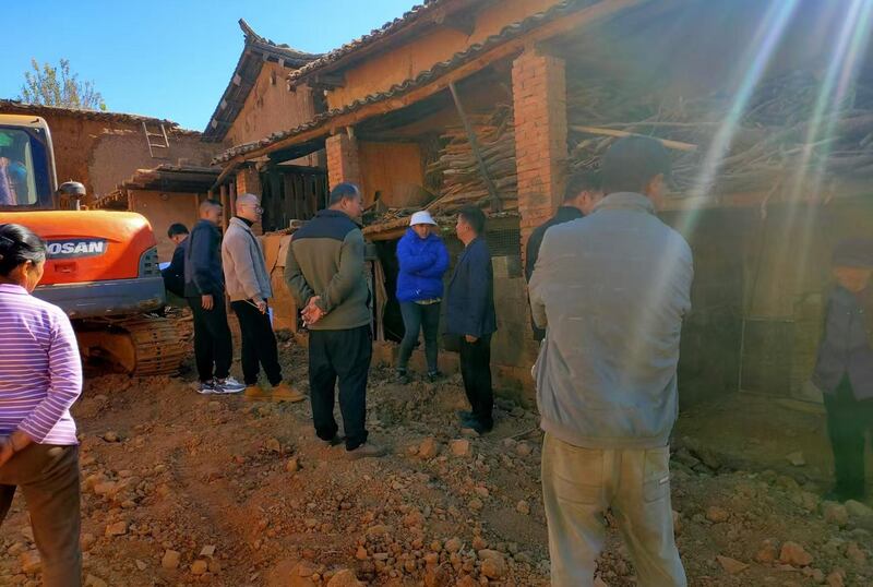 CN-social-control-112924-photo 1-2 .jpg