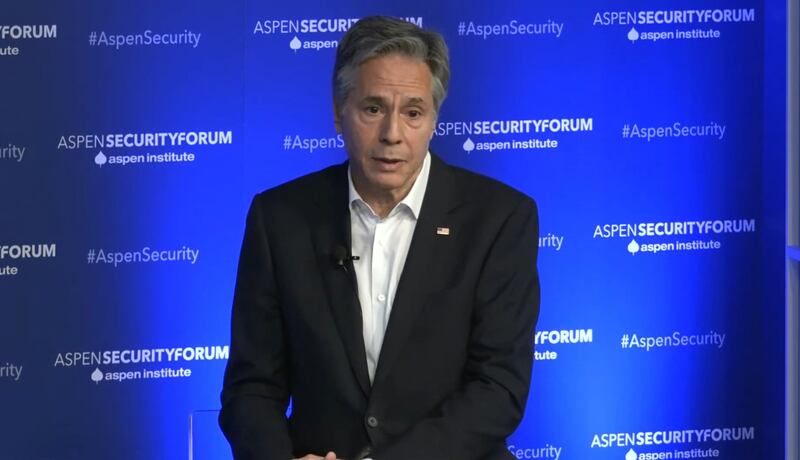 2023年7月21日,美国国务卿布林肯在阿斯彭安全论坛上。(阿斯彭论坛官方直播画面截图)